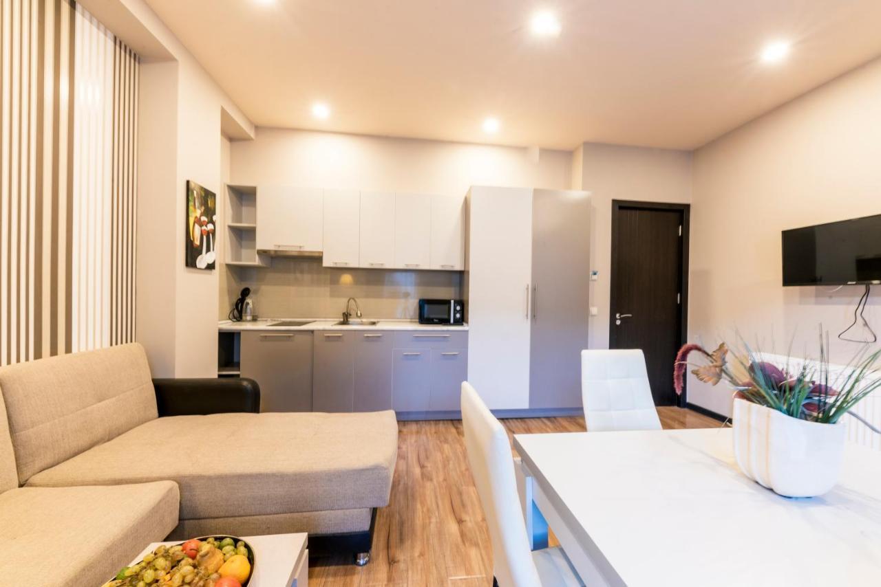 Sani Apart Hotel ティビリシ エクステリア 写真