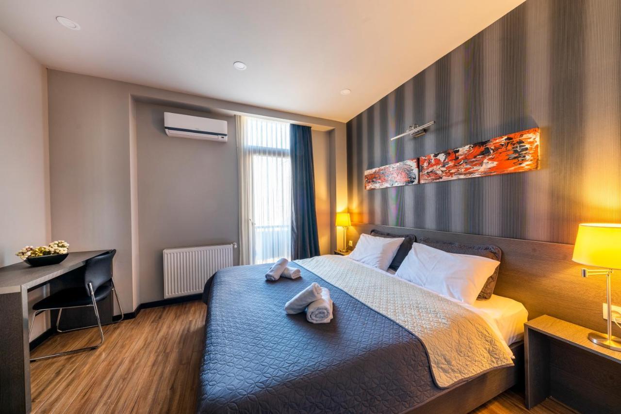 Sani Apart Hotel ティビリシ エクステリア 写真